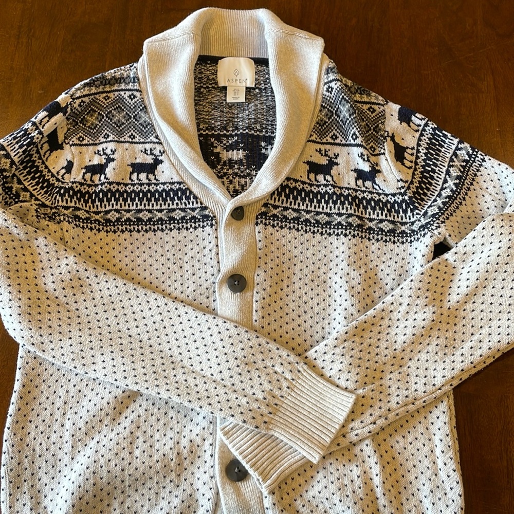 COZY Aspen sweater